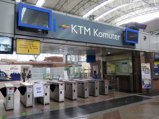 KLIA2 We need more integrated ticketing system at our railway stations.